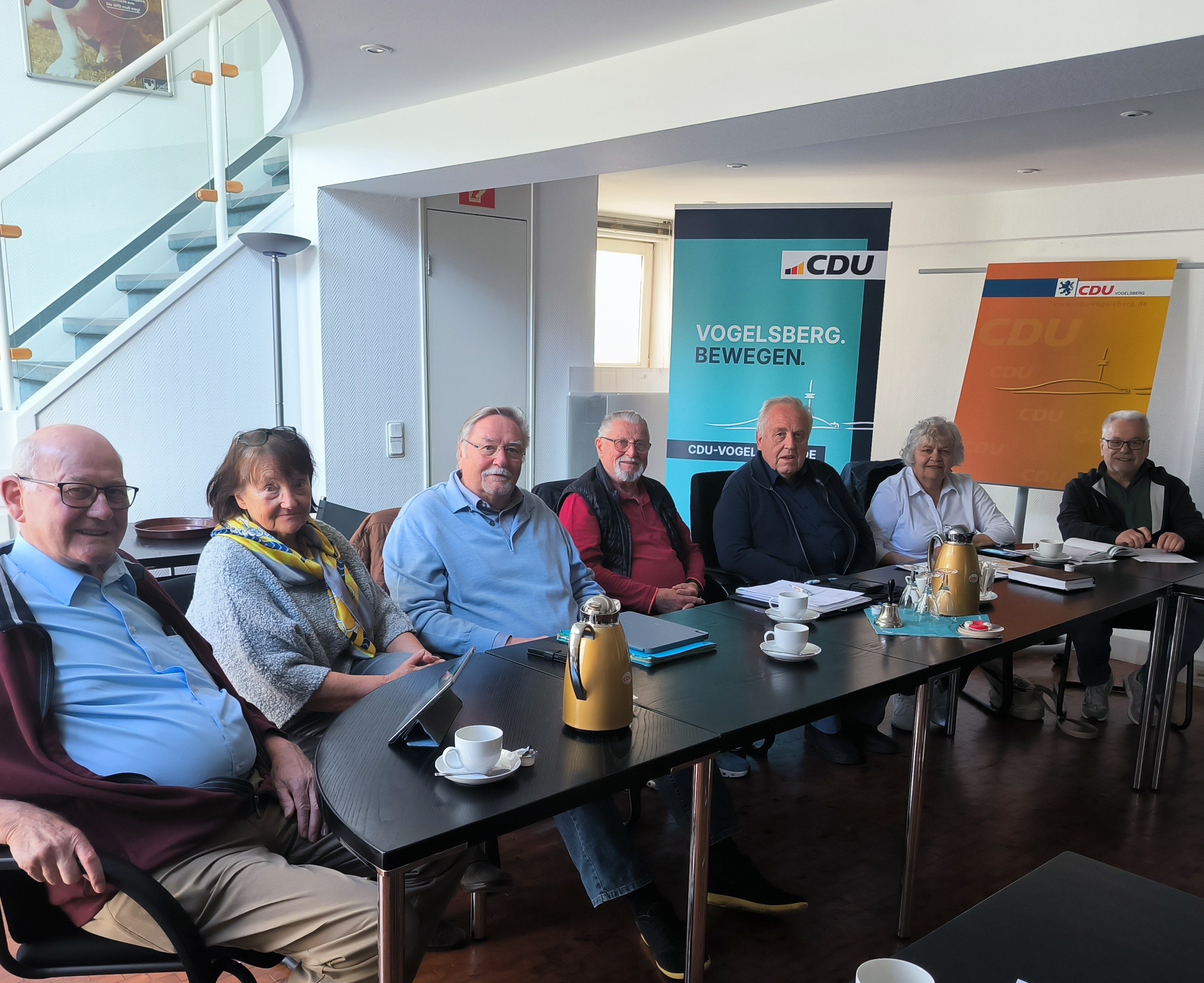 v.l. :  Kurt Wiegel, Ursula Helm, Hans-J�rgen Sch�fer, Helmut Greif, Dr. Hans Heuser, Margit Wallisch, Franz-Josef Kreuter